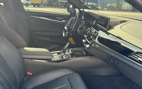 BMW 5 серия, 2018 год, 3 600 000 рублей, 14 фотография