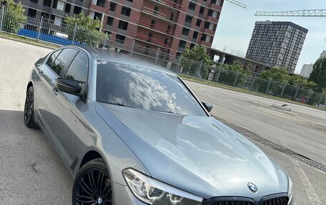 BMW 5 серия, 2018 год, 3 600 000 рублей, 9 фотография