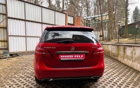 Mercedes-Benz B-Класс, 2015 год, 2 100 000 рублей, 6 фотография