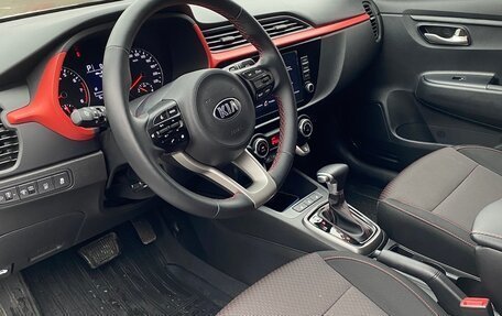 KIA Rio IV, 2021 год, 1 700 000 рублей, 17 фотография