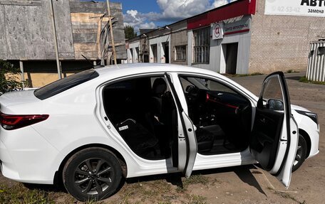 KIA Rio IV, 2021 год, 1 700 000 рублей, 14 фотография
