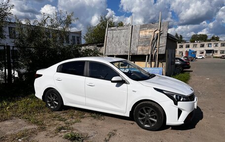 KIA Rio IV, 2021 год, 1 700 000 рублей, 12 фотография