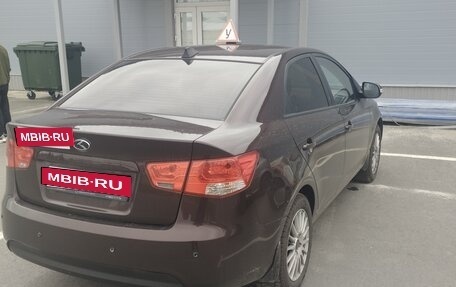 KIA Cerato III, 2010 год, 750 000 рублей, 3 фотография