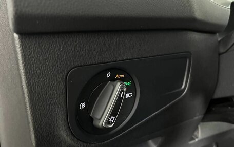 Volkswagen Tiguan II, 2021 год, 2 600 000 рублей, 25 фотография