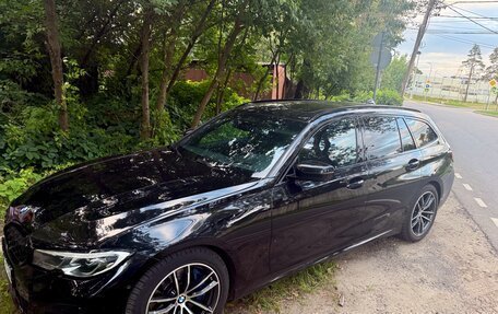 BMW 3 серия, 2020 год, 4 200 000 рублей, 1 фотография