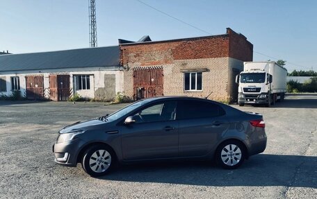 KIA Rio III рестайлинг, 2014 год, 900 000 рублей, 4 фотография