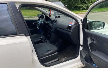 Volkswagen Polo VI (EU Market), 2012 год, 600 000 рублей, 4 фотография
