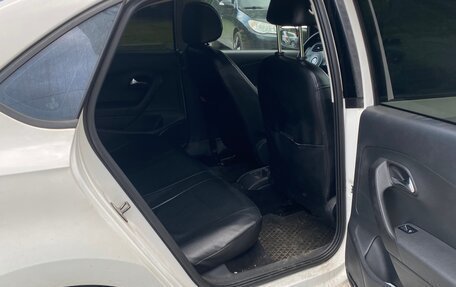 Volkswagen Polo VI (EU Market), 2012 год, 600 000 рублей, 5 фотография