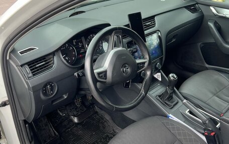 Skoda Octavia, 2018 год, 1 070 000 рублей, 9 фотография