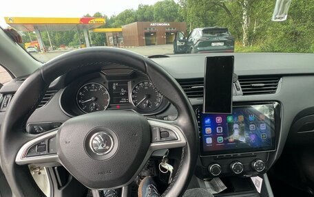 Skoda Octavia, 2018 год, 1 070 000 рублей, 8 фотография