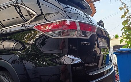 Toyota Highlander III, 2014 год, 3 350 000 рублей, 10 фотография