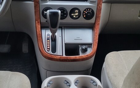KIA Carnival III, 2006 год, 650 000 рублей, 10 фотография