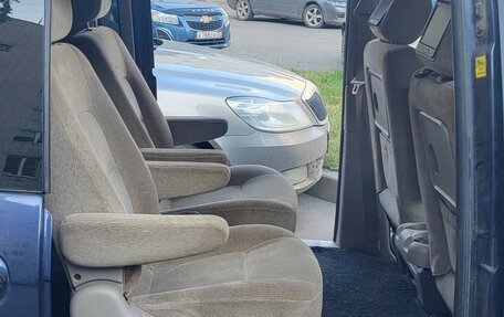 KIA Carnival III, 2006 год, 650 000 рублей, 13 фотография