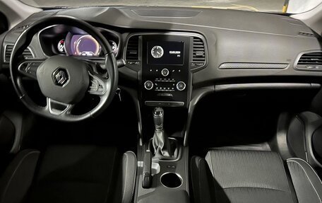 Renault Megane IV, 2019 год, 1 690 000 рублей, 15 фотография