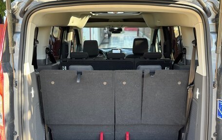 Ford Tourneo Connect II рестайлинг, 2020 год, 1 900 000 рублей, 30 фотография