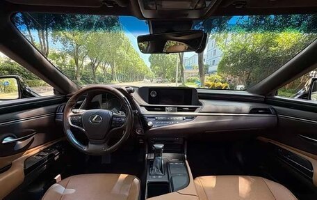 Lexus ES VII, 2020 год, 2 615 202 рублей, 10 фотография