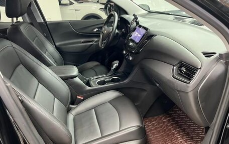 Chevrolet Equinox III, 2022 год, 1 643 555 рублей, 10 фотография