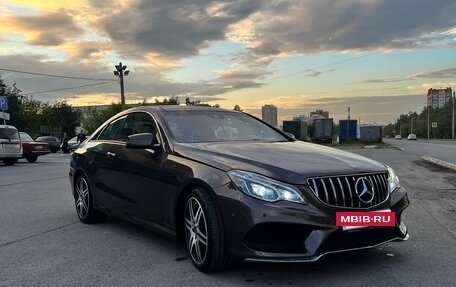 Mercedes-Benz E-Класс, 2015 год, 1 999 999 рублей, 3 фотография