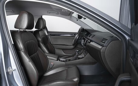 Skoda Superb III рестайлинг, 2016 год, 2 674 000 рублей, 8 фотография