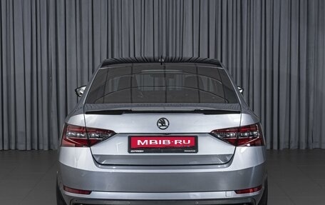 Skoda Superb III рестайлинг, 2016 год, 2 674 000 рублей, 4 фотография