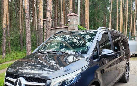 Mercedes-Benz V-Класс, 2019 год, 8 500 000 рублей, 1 фотография