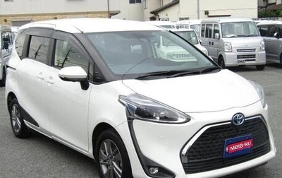Toyota Sienta II, 2022 год, 1 200 000 рублей, 1 фотография