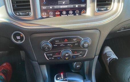 Dodge Charger, 2018 год, 3 333 333 рублей, 11 фотография