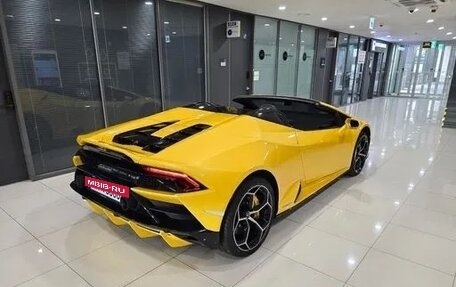Lamborghini Huracán, 2022 год, 27 900 000 рублей, 16 фотография