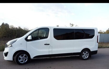 Opel Vivaro B, 2017 год, 2 000 000 рублей, 6 фотография