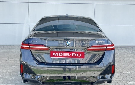 BMW 5 серия, 2024 год, 7 950 000 рублей, 7 фотография
