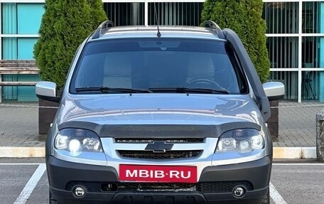 Chevrolet Niva I рестайлинг, 2017 год, 729 990 рублей, 6 фотография