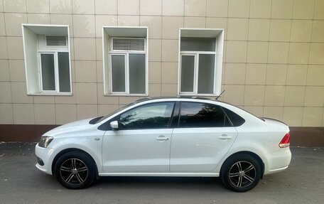 Volkswagen Polo VI (EU Market), 2014 год, 1 050 000 рублей, 3 фотография