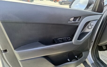 Hyundai Creta I рестайлинг, 2018 год, 1 349 995 рублей, 10 фотография