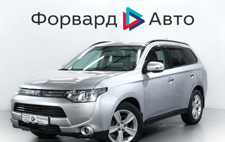Mitsubishi Outlander III рестайлинг 3, 2012 год, 1 650 000 рублей, 3 фотография