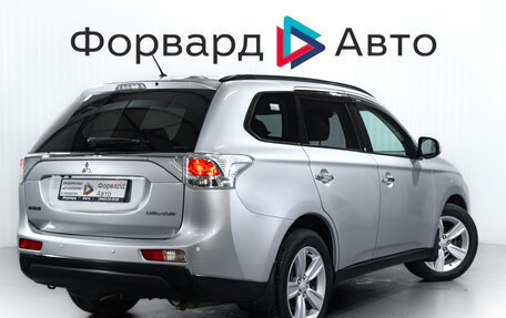 Mitsubishi Outlander III рестайлинг 3, 2012 год, 1 650 000 рублей, 7 фотография