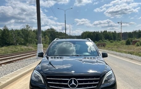 Mercedes-Benz M-Класс, 2013 год, 3 050 000 рублей, 2 фотография