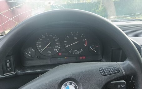 BMW 5 серия, 1988 год, 120 000 рублей, 3 фотография