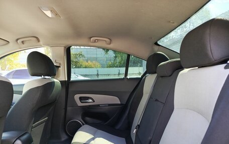 Chevrolet Cruze II, 2011 год, 649 000 рублей, 15 фотография