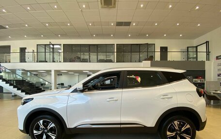Chery Tiggo 4 I рестайлинг, 2025 год, 1 949 000 рублей, 6 фотография
