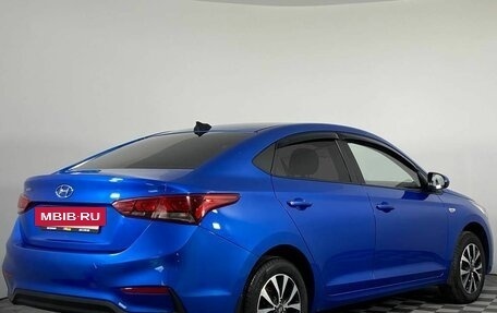 Hyundai Solaris II рестайлинг, 2017 год, 1 050 000 рублей, 5 фотография
