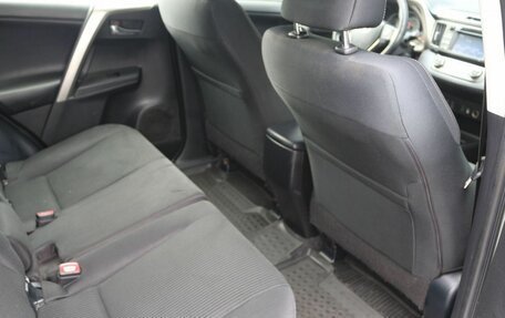 Toyota RAV4, 2015 год, 1 690 000 рублей, 17 фотография