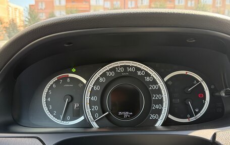 Honda Accord IX рестайлинг, 2013 год, 1 600 000 рублей, 10 фотография