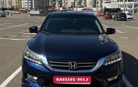 Honda Accord IX рестайлинг, 2013 год, 1 600 000 рублей, 7 фотография