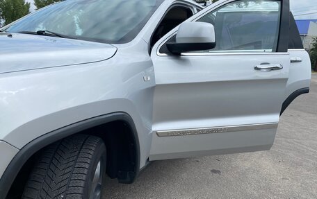 Jeep Grand Cherokee, 2010 год, 1 850 000 рублей, 19 фотография