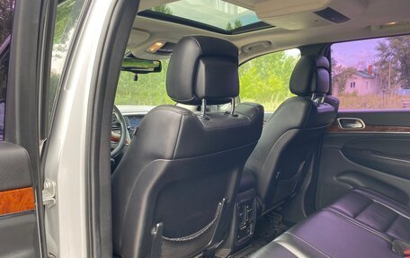 Jeep Grand Cherokee, 2010 год, 1 850 000 рублей, 24 фотография