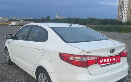 KIA Rio III рестайлинг, 2013 год, 880 000 рублей, 4 фотография