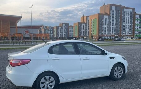 KIA Rio III рестайлинг, 2013 год, 880 000 рублей, 6 фотография
