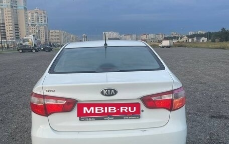 KIA Rio III рестайлинг, 2013 год, 880 000 рублей, 8 фотография