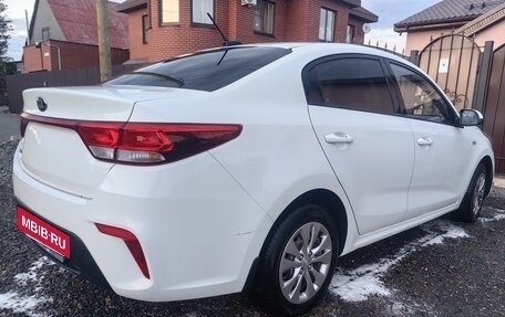 KIA Rio IV, 2017 год, 1 300 000 рублей, 6 фотография