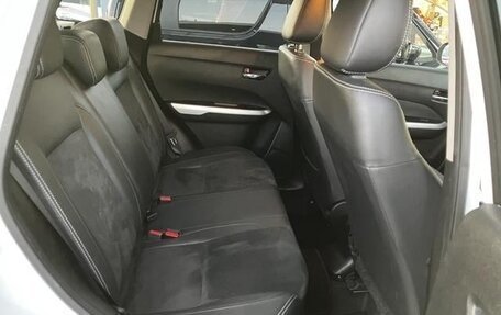 Suzuki Escudo IV, 2016 год, 1 540 000 рублей, 14 фотография
